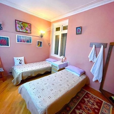 My Home Guest House Baku Bagian luar foto